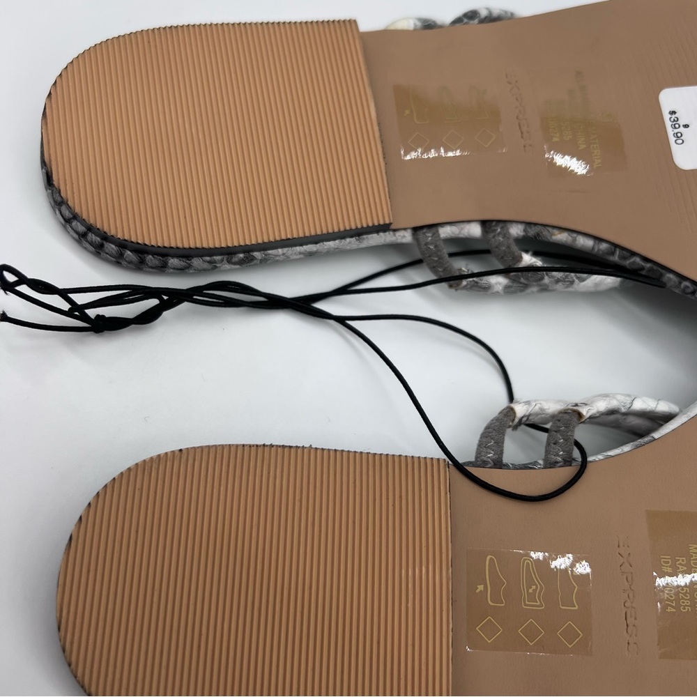 Express Women's Vegan Leather Black and Gray Snake Pattern Sandals-Size 9 - Picture 10 of 12